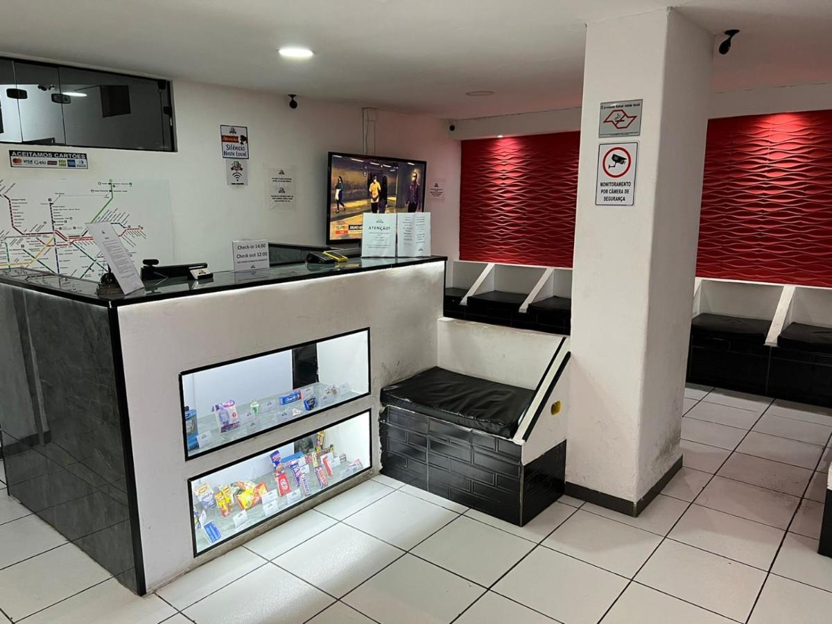 Hostal State - Em Frente Ao Metro