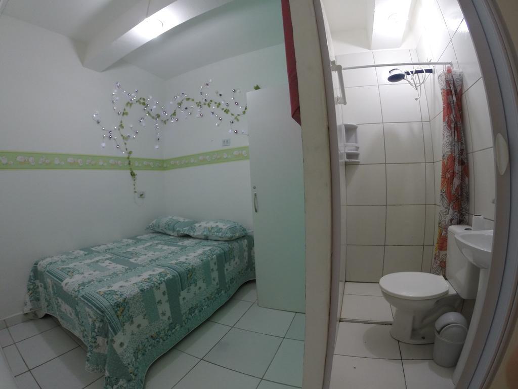 Hostal State - Em Frente Ao Metro São Paulo